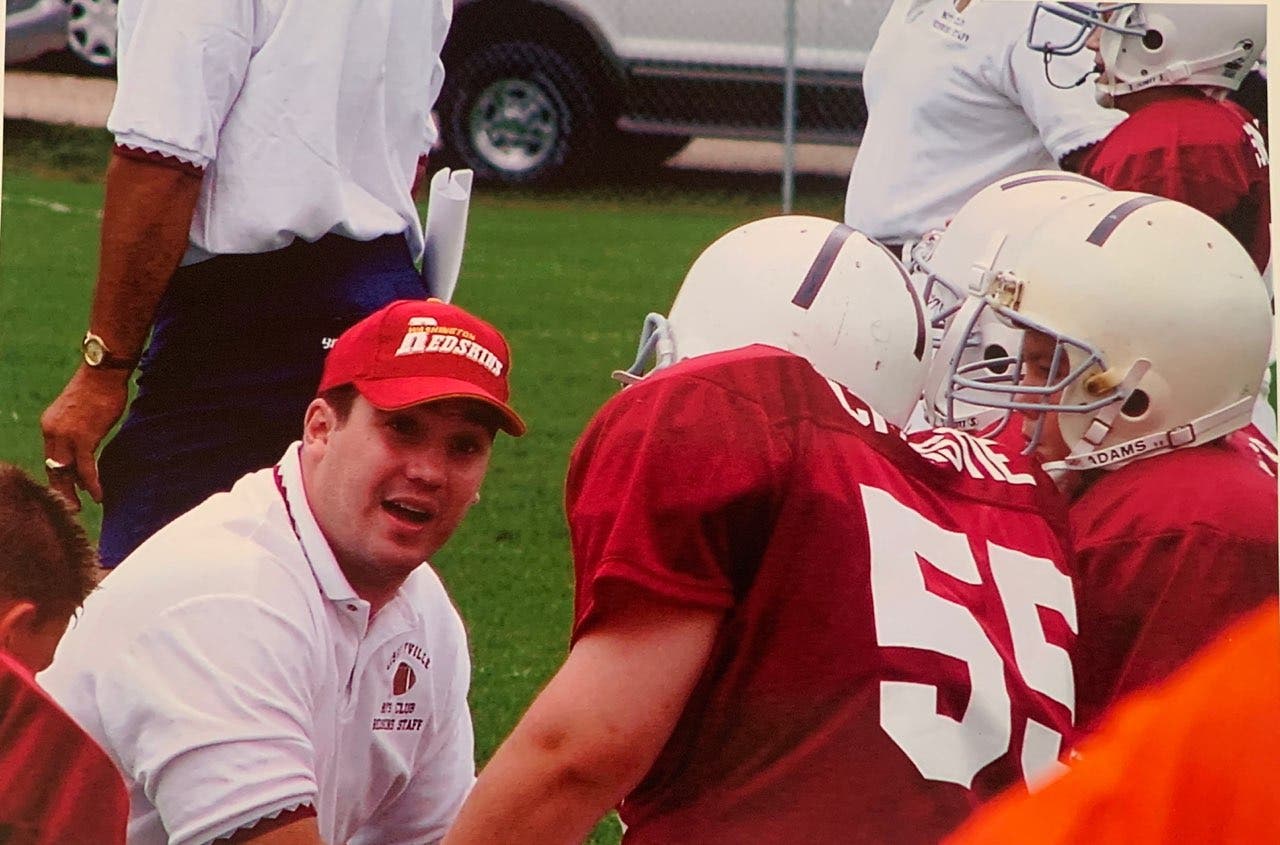 Current LBC President, Dan Nikolich, coaching house league team at Libertyville in 2000 Current LBC President, Dan Nikolich, coaching house league team at Libertyville in 2000