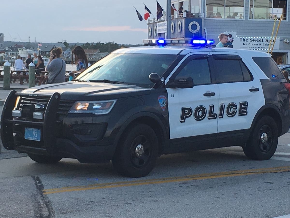 The Narragansett Police Department is recruiting paid interns for the upcoming summer. 