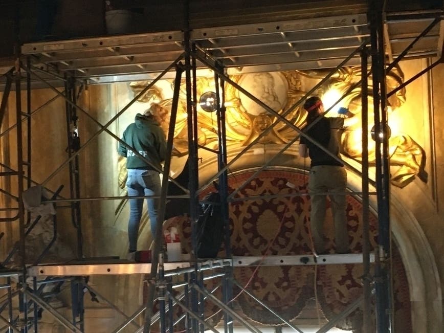 A team of caretakers and conservators is giving Newport's Marble House a deep clean before it reopens in February. 