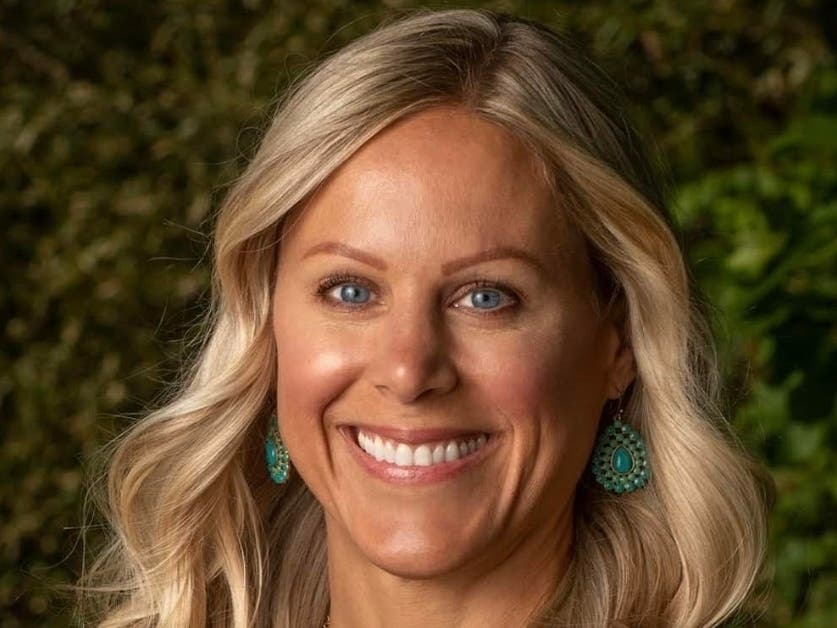 Stephanie Canter is running for the South Kingstown School Committee.