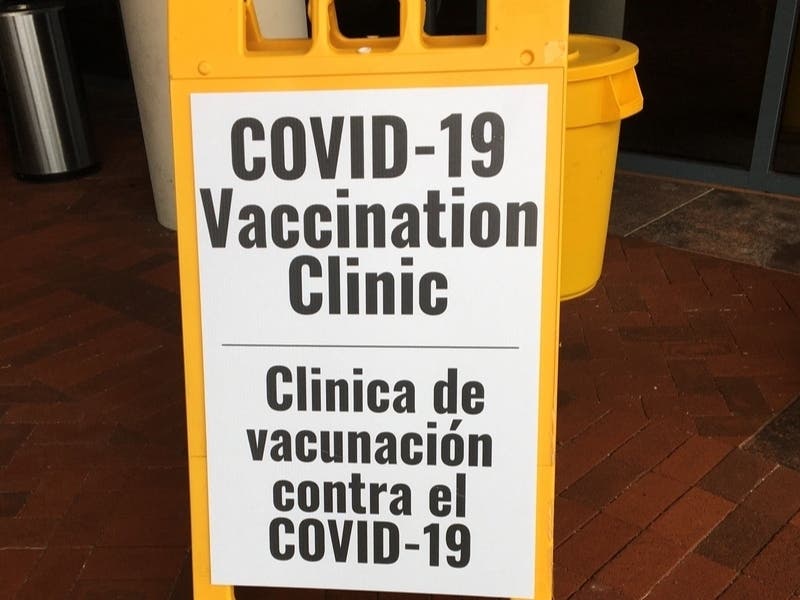 University of Rhode Island students and staff can get vaccinated at a pair of clinics this weekend.