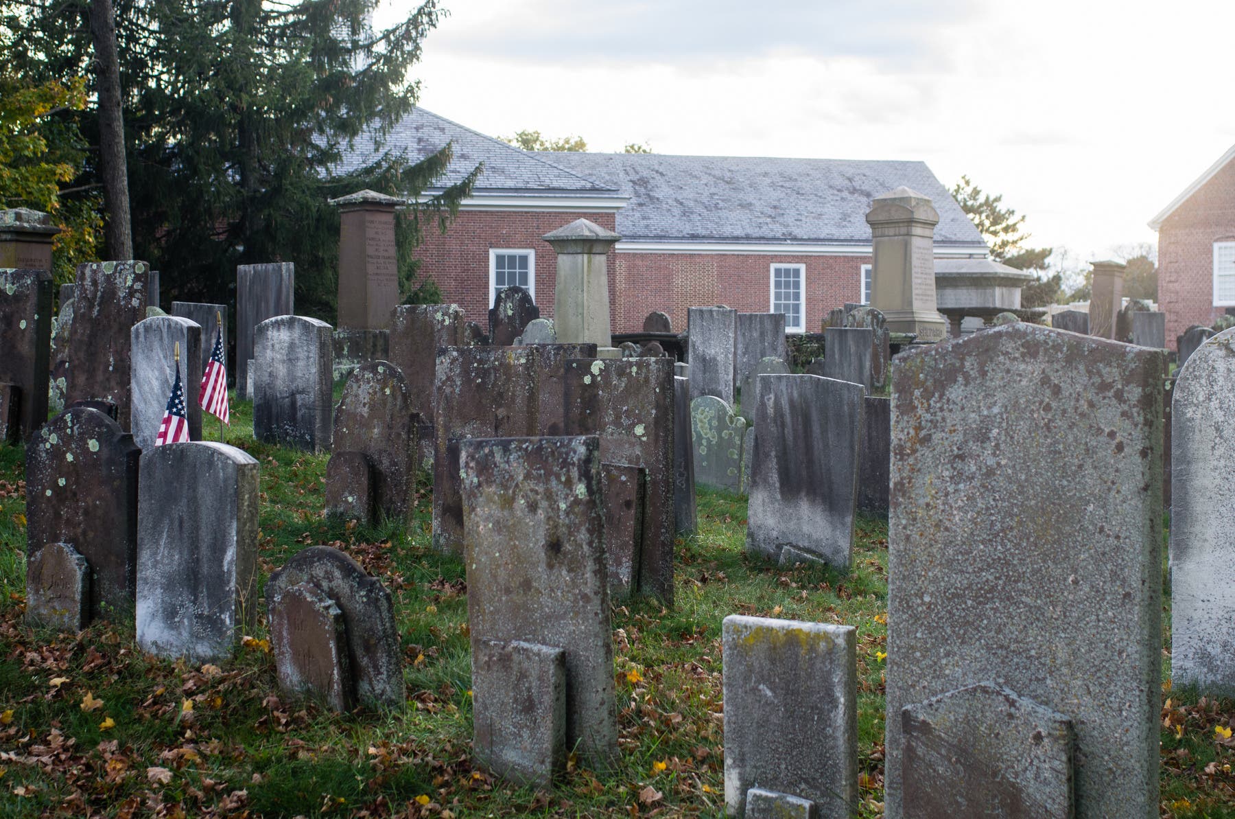 WHS presents an Ancient Burying Ground Tour