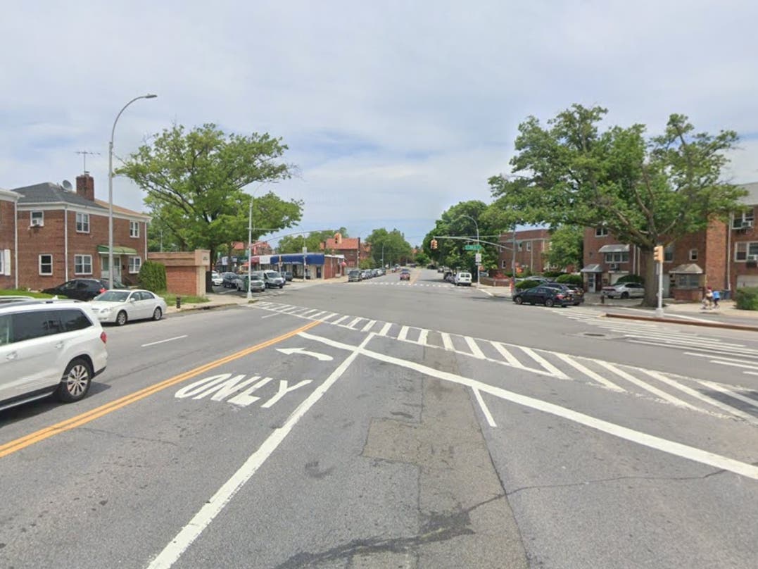 Bayside Community Board Votes For Utopia Parkway Safety Study Bayside