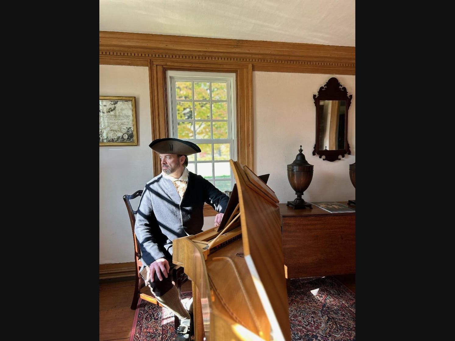 News small post card thumbnail