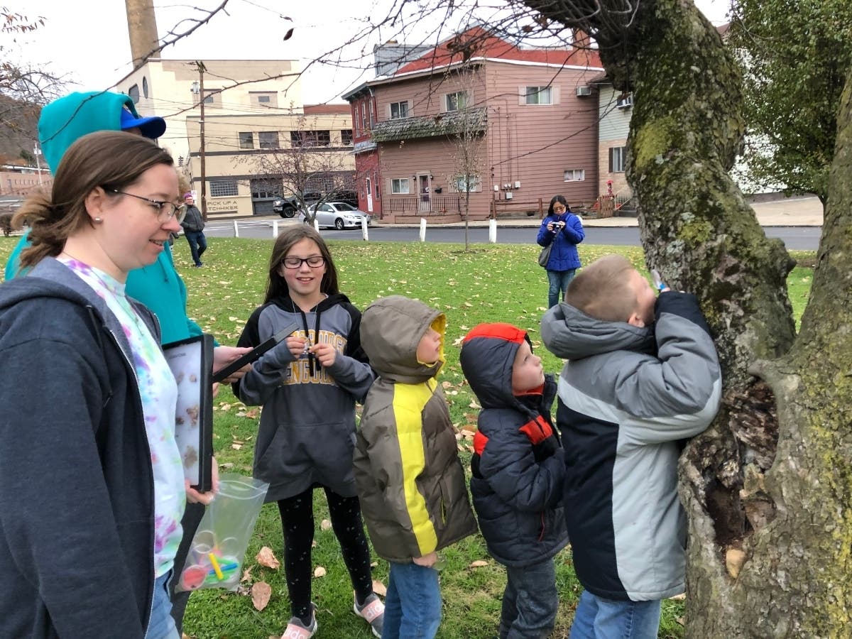 News small post card thumbnail