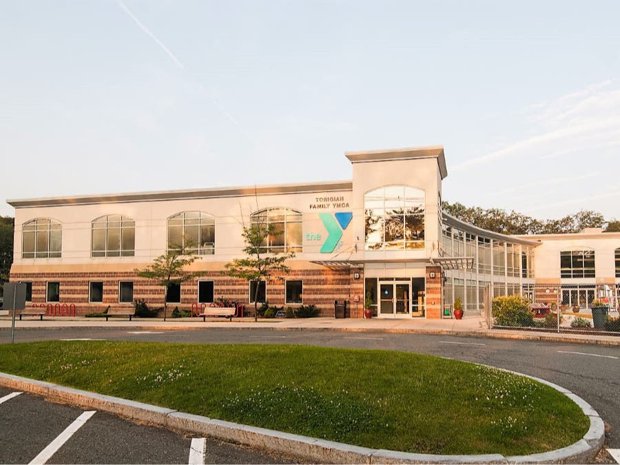The YMCA of Metro North welcomed new board members Josephina Reyes, of Lynn, and Jerry Salerno, a Salem native is the senior vice president at North Shore Bank in Peabody.