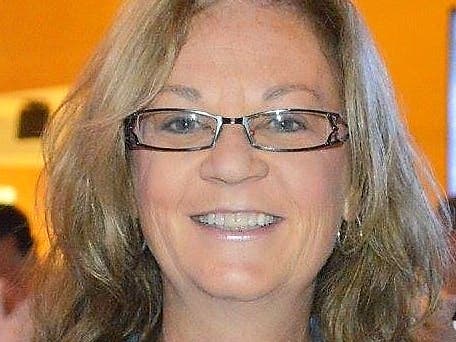 "I am staunchly independent and always do what I think is right and in the best interest of those I represent, the taxpayers and citizens of Peabody." - Anne Manning-Martin, Peabody City Council candidate.