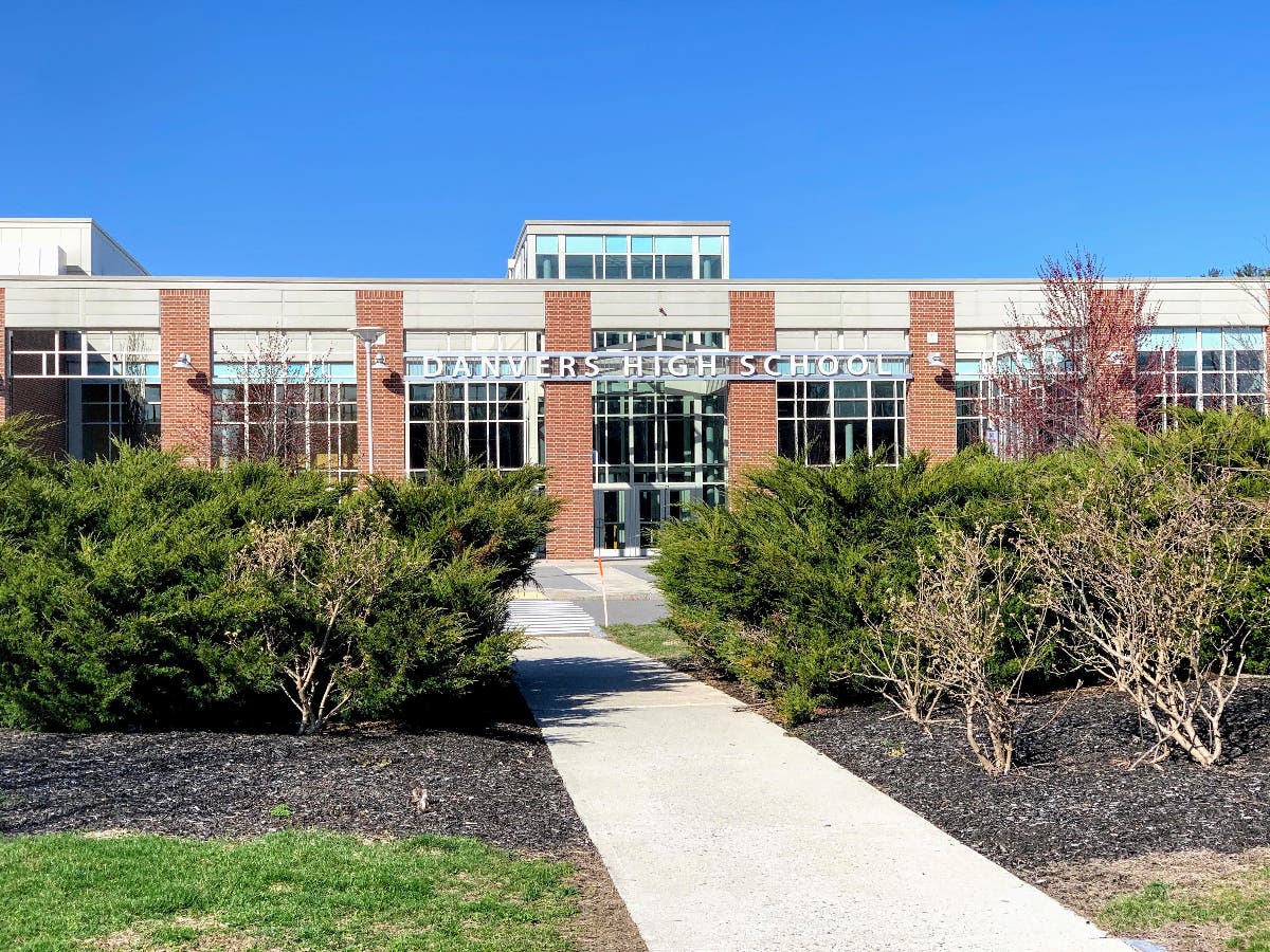 The Danvers School Committee on Monday picked Marblehead High Principal Dan Bauer to be the district's next Superintendent of Schools.