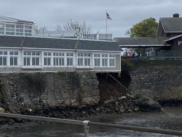 Seawall Collapse Closes Swampscott Restaurant Until Further Notice 