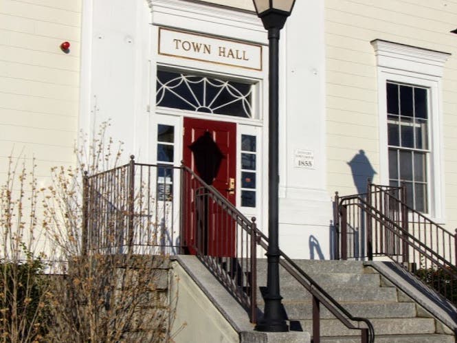 As one of 18 vice presidents, three of whom are elected from the organization’s Northeast
Region, Bartha will represent ICMA to state associations of local government management
and maintain relationships among other affiliated organizations. 