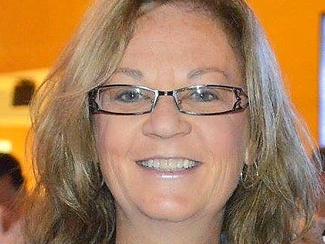 "Massachusetts should have faith in a system that is supposed to treat everyone equally, no matter who you are or who you know." - Annie Manning-Martin, candidate for 5th District Governor's Council