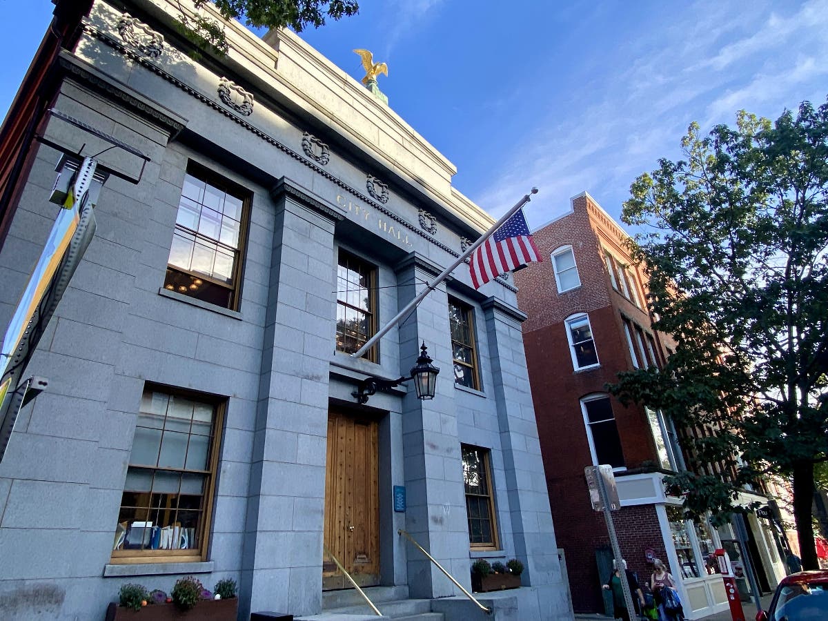 "Salem remains steadfast in its commitment to becoming Massachusetts' second offshore wind marshaling seaport, even as the industry navigates significant headwinds imposed by the Trump administration," - Salem Mayor Dominick Pangallo