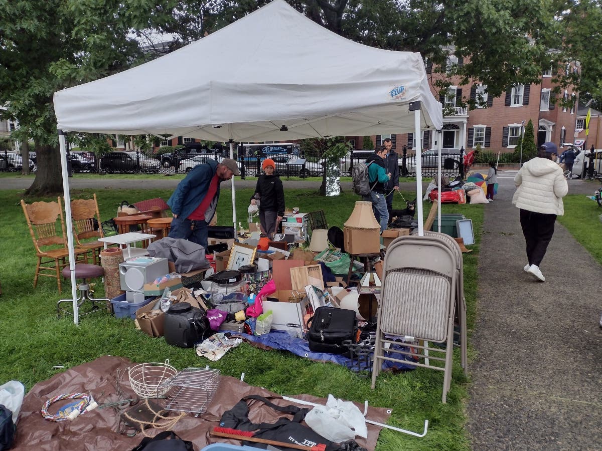 Donations will be accepted at Washington Square North, opposite Mall and Oliver streets, between 9:30 a.m. and 12:30 p.m.