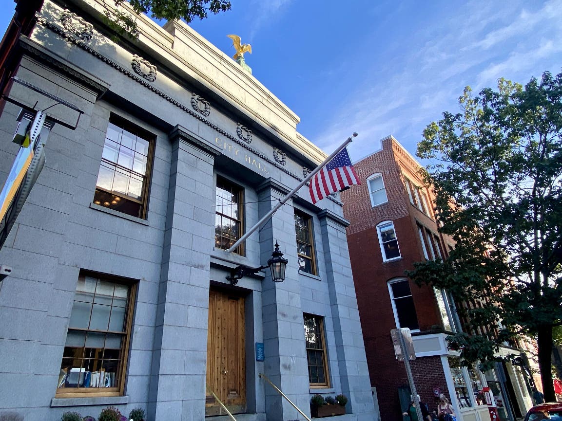 The Salem City Council introduced an order in September to create the award in the name of former Mayor Sam Zoll.