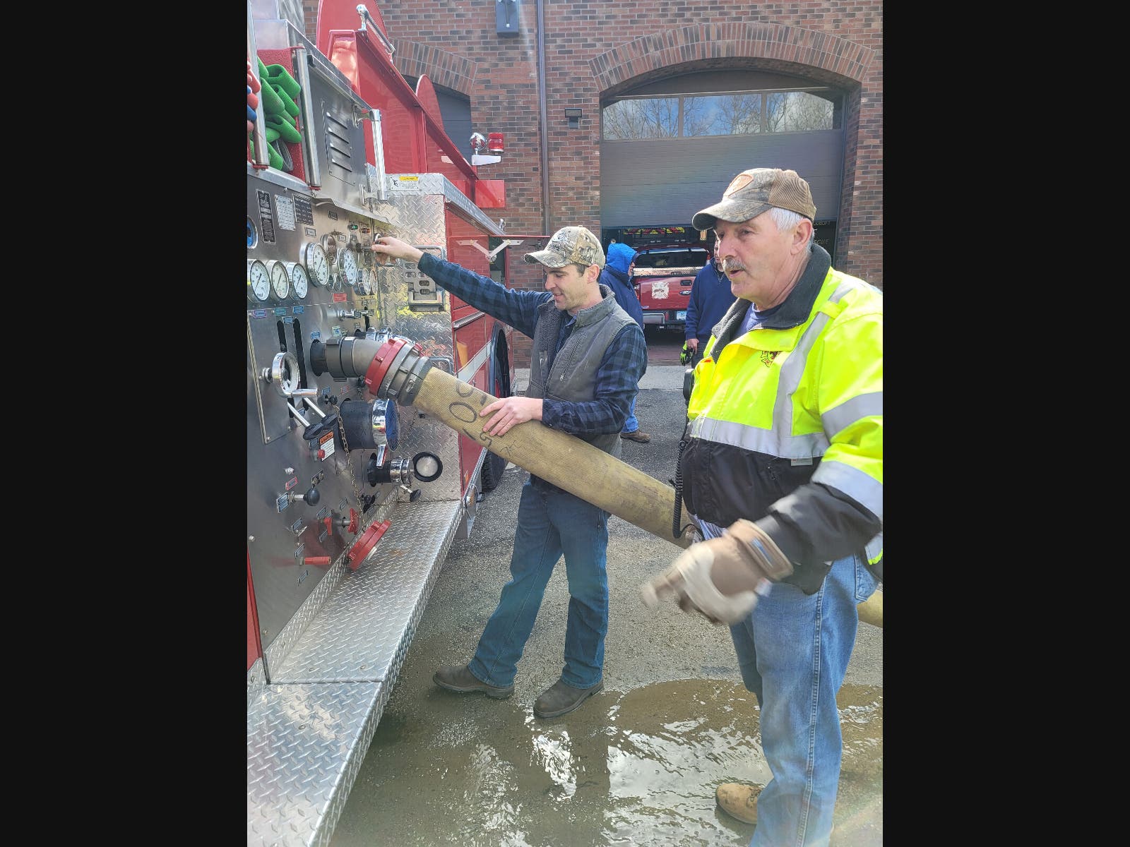 News small post card thumbnail