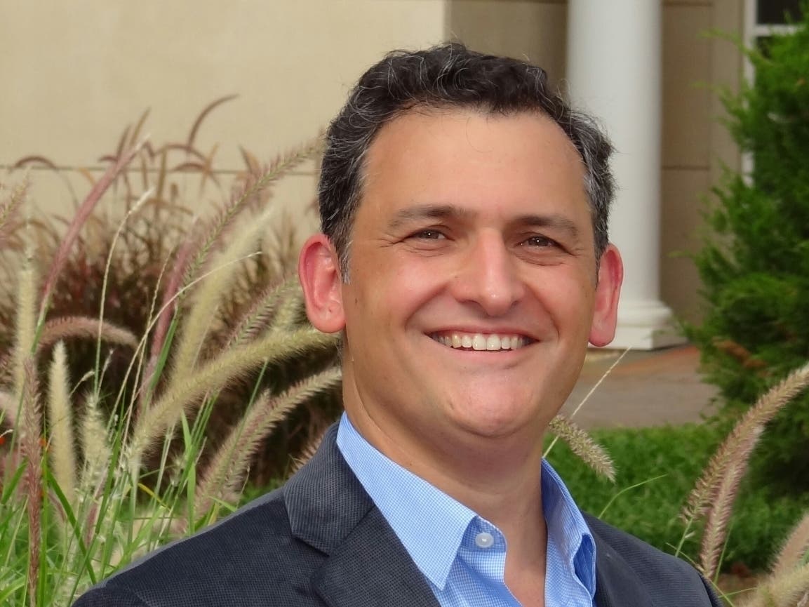 Marcelo Zapata is a long-time small business owner and entrepreneur.