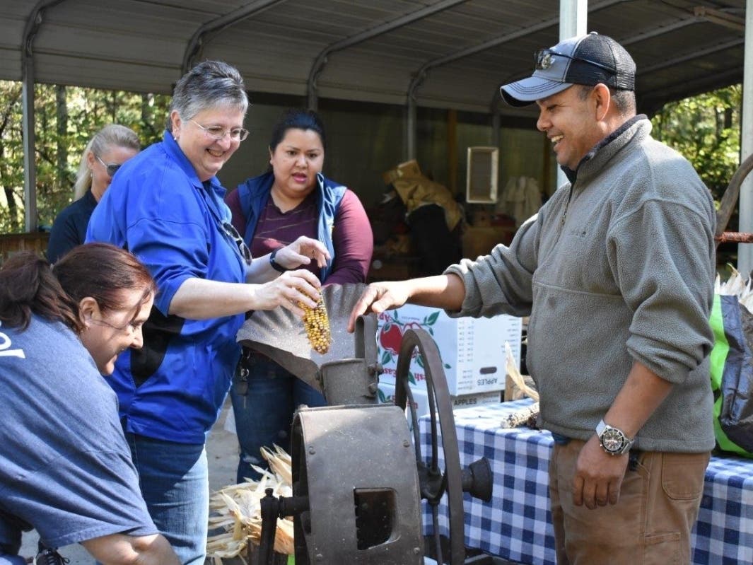 Cherokee Schools Nutrition Celebrates Farm To School Month Canton GA