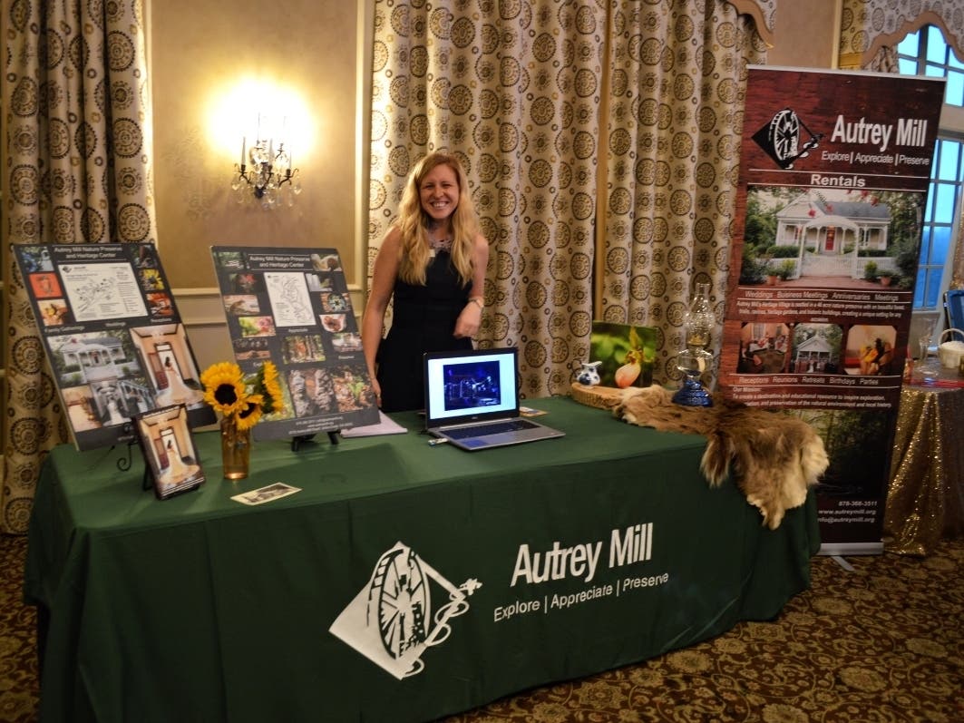 Expo attendees will have the opportunity to meet local vendors - from DJs to venues, caterers to calligraphers.