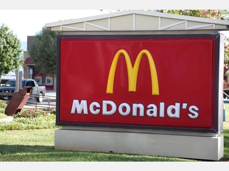 Starting Wednesday, health care workers and first responders can pick up a free Thank You Meal at any McDonald's location in the United States. 