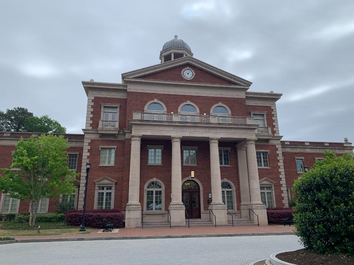 The Alpharetta City Council has authorized staff to begin hosting public special events, also concluding the city’s pandemic recovery plan.