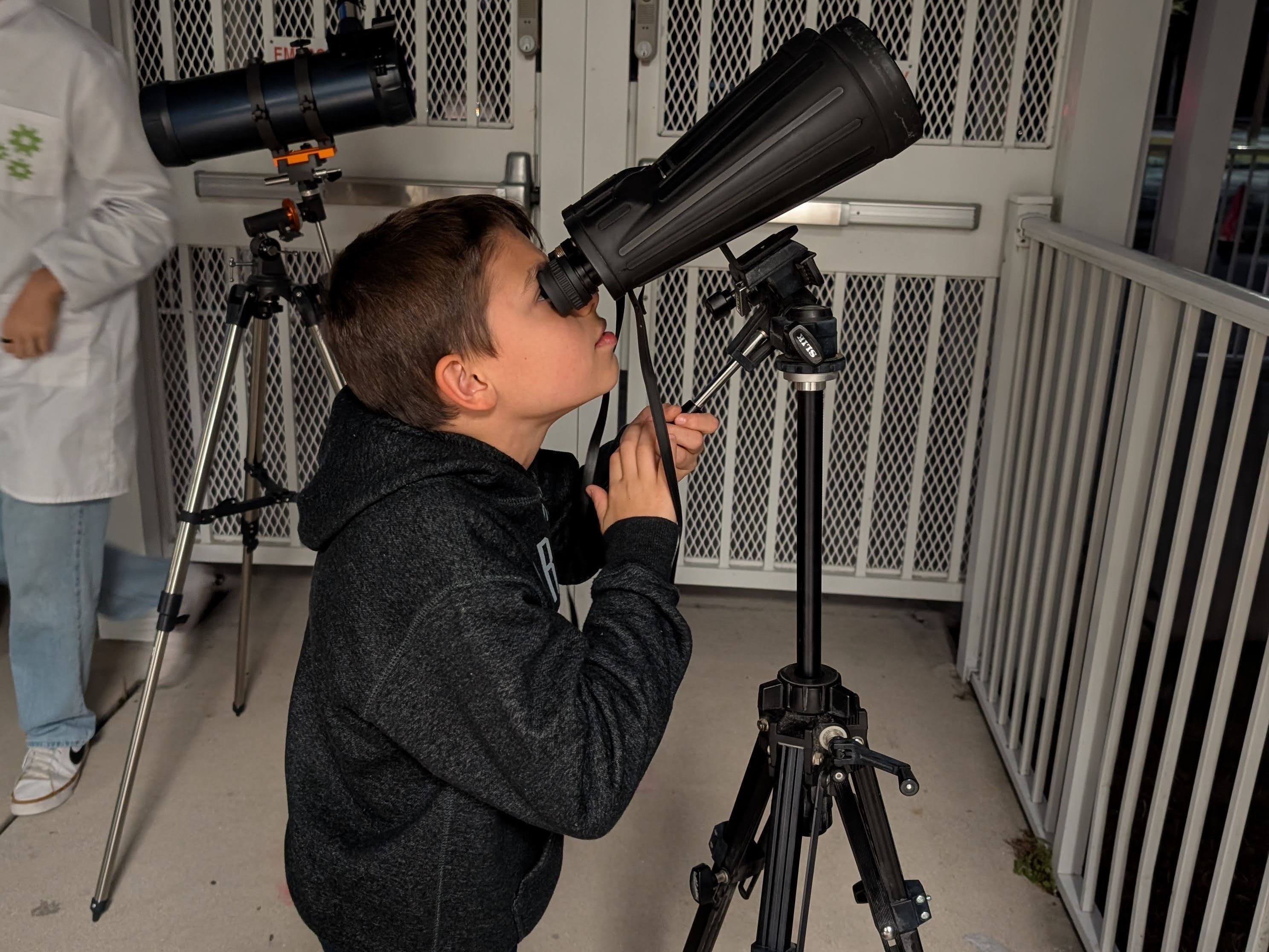 Fab Lab Star Party | FREE Astronomy night for families