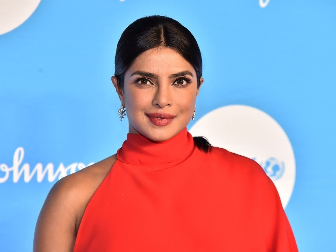  Priyanka Chopra Jonas attends the 15th Annual UNICEF Snowflake Ball at Cipriani Wall Street in 2019.