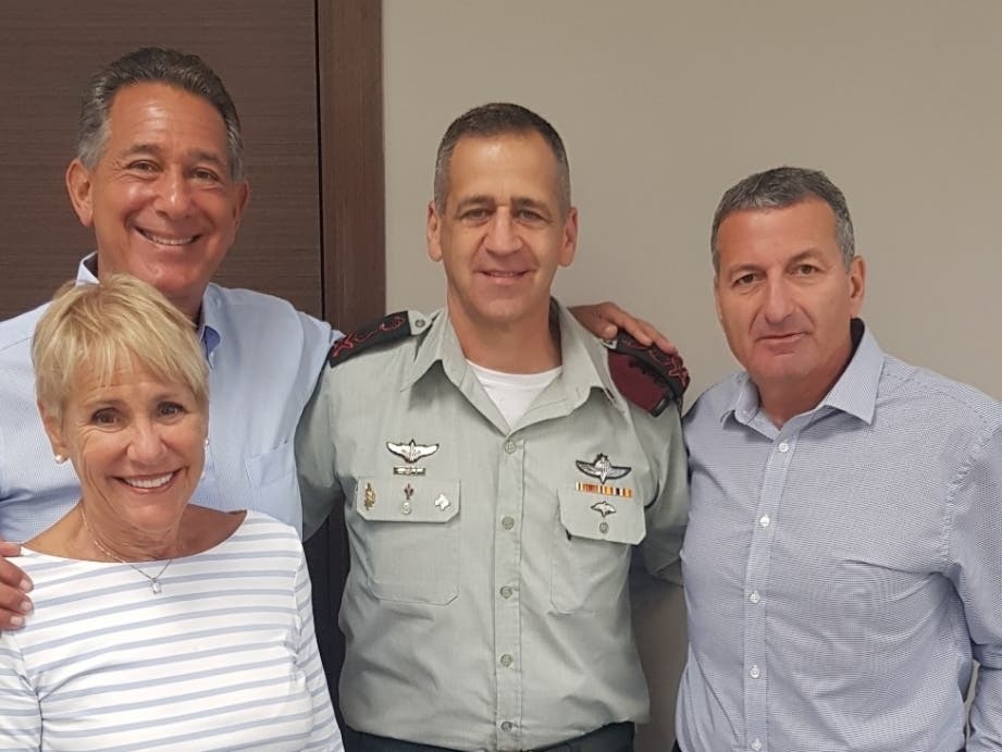 FIDF Chairman Rabbi Peter Weintraub and wife Ellen, IDF Chief of the General Staff Lt. Gen. Aviv Kochavi, and FIDF Executive Director in Israel Brig. Gen. (Res.) Effi Idan, during a meeting in Israel. 