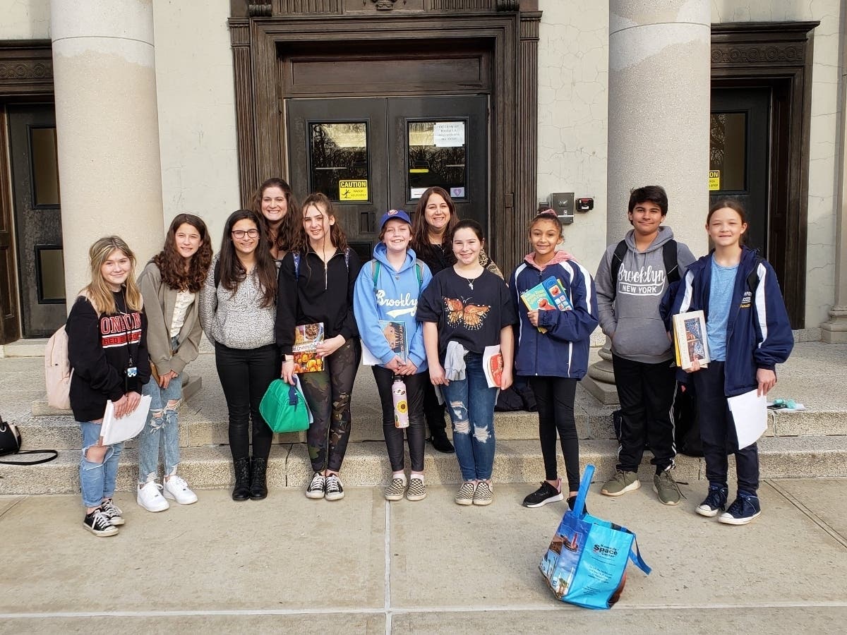 News small post card thumbnail