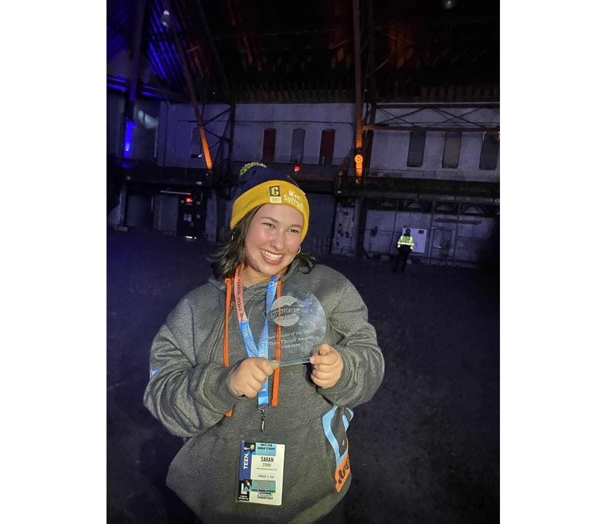 Sarah Strent, 17, of Commack, accepting her CTeen Female Leader of the Year award at the CTeen International Shabbaton in New York City.