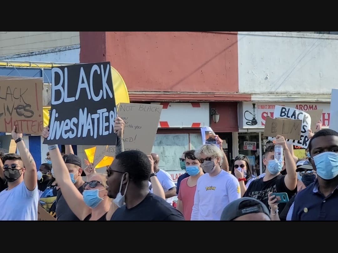 Racial Slurs Hurled At Black Lives Matter Protesters In Smithtown ...
