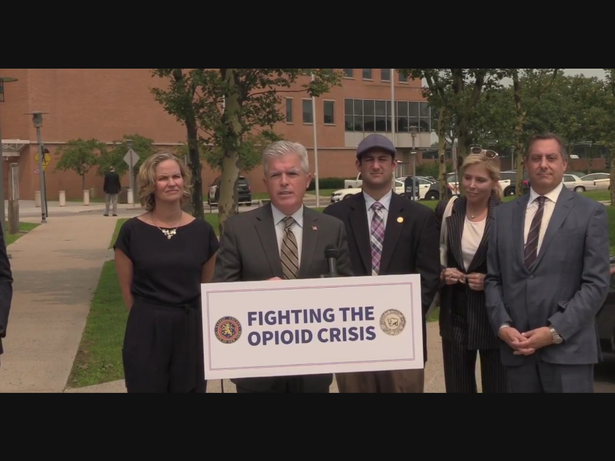 Nassau County Executive Laura Curran (left) and Suffolk County Executive Steve Bellone (second from left) joined on Tuesday morning in Central Islip to announce a multi-million dollar settlement has been reached with three major opioid distributors.