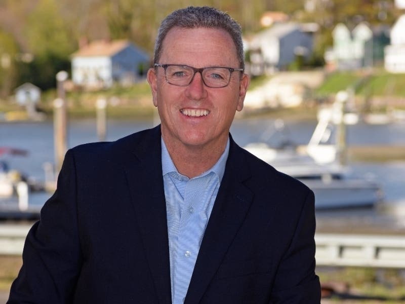Mark Cuthbertson is running for Suffolk County Legislative District 18.