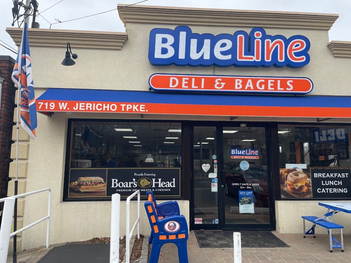 Huntington's Blue Line Deli has partnered with the New York Islanders and NBA star Shaquille O'Neal to offer concessions at UBS Arena.