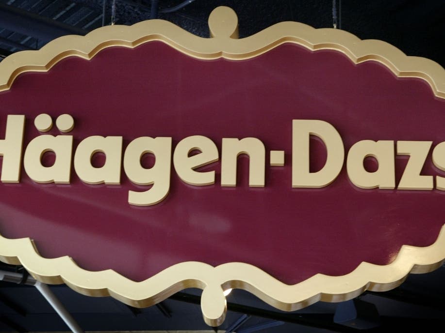 E&M Logistics Inc. is planning a headquarters and warehouse in Hauppauge for the distribution of Haagen-Dazs ice cream, as well as Tombstone and DiGiorno frozen pizza.