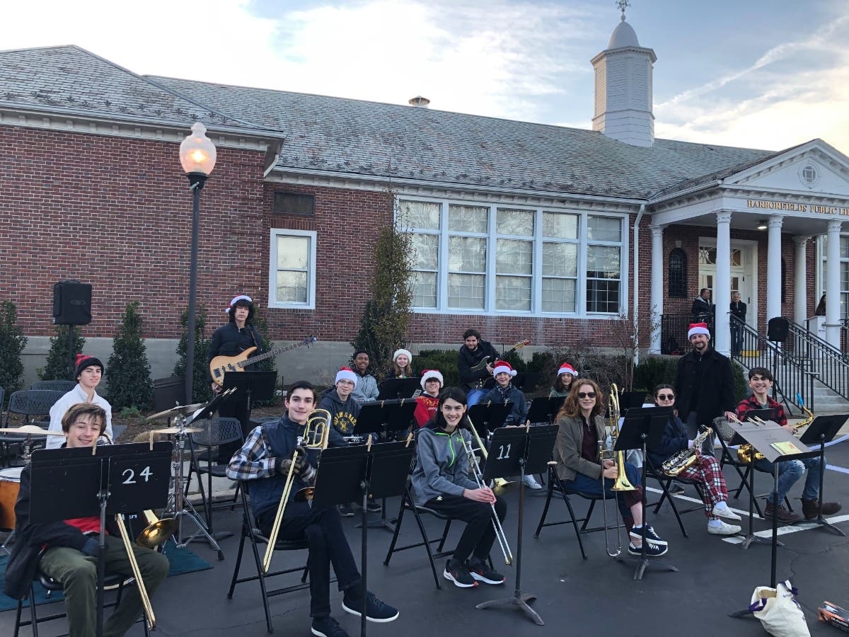 News small post card thumbnail