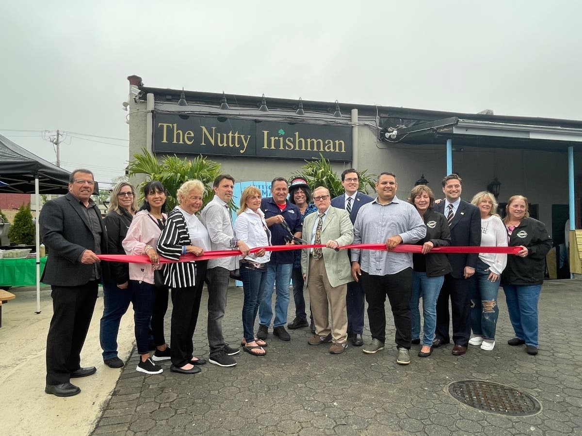 Nutty Offshore, an outdoor Biergarten behind The Nutty Irishman, opened on Friday in Farmingdale.