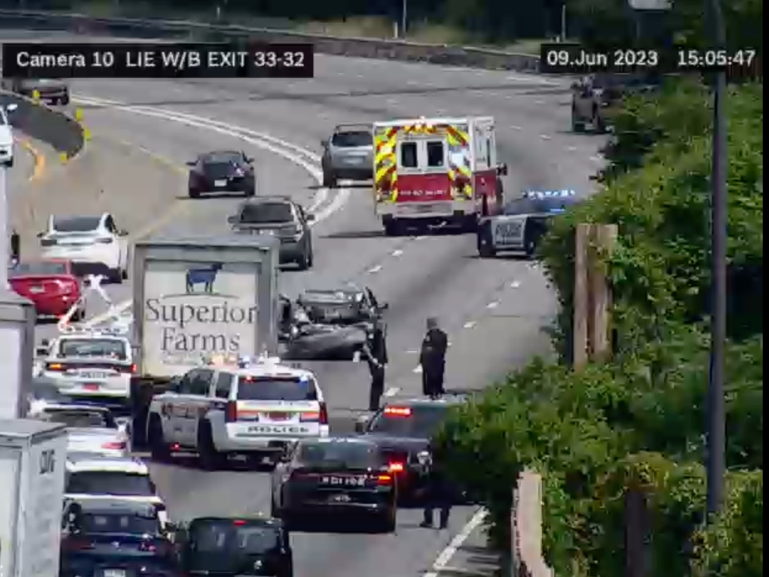 2 Lanes Closed In Long Island Expressway Crash | Port Washington, NY Patch