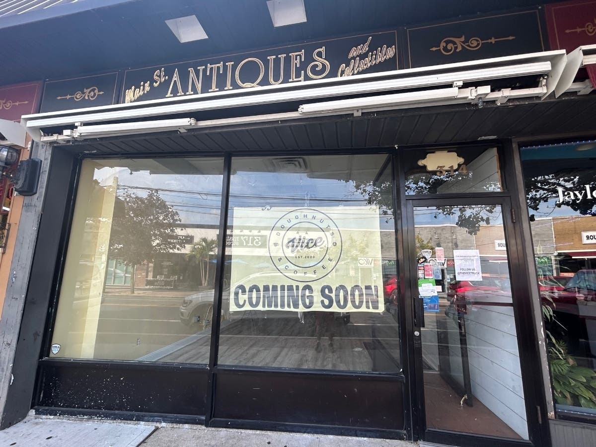 Vice Doughnuts & Coffee is coming soon to Farmingdale. The O'Brien family, who owns Vice, recently lost everything in a flood.