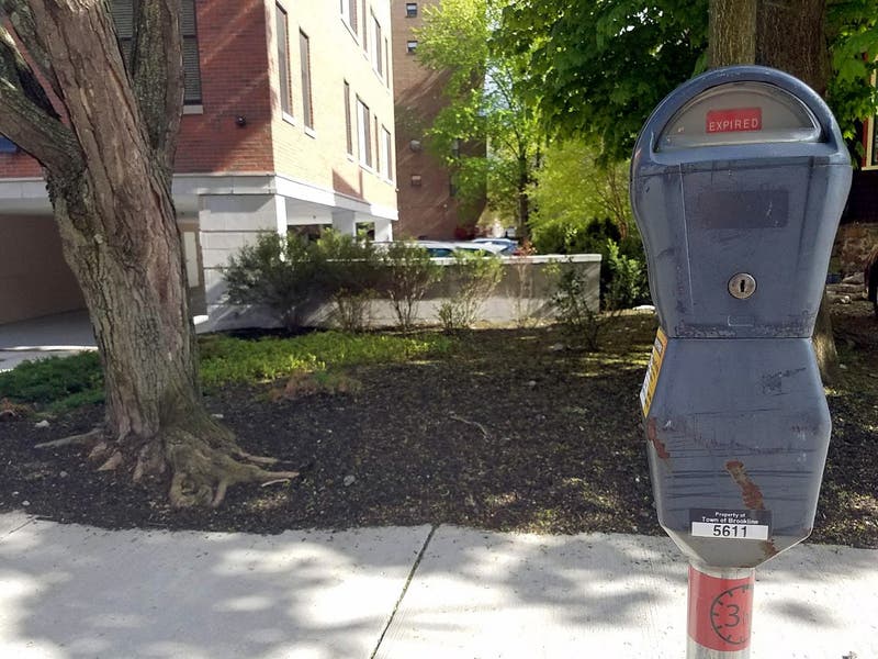 The City of Annapolis is installing parklets in front of West Annapolis businesses to help calm traffic and give pedestrians more space.