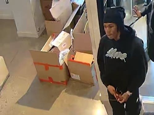 3rd Suspect In Fatal Footlocker Store Shooting Sought By Police | Bowie ...