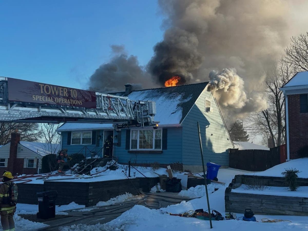 At 2:33 p.m., Prince George’s County Fire and EMS units were dispatched to the 12600 block of Laurel Bowie Road in Laurel for a report of a building fire. Crews found smoke coming from the building’s laundromat and found the fire contained to a dryer. 