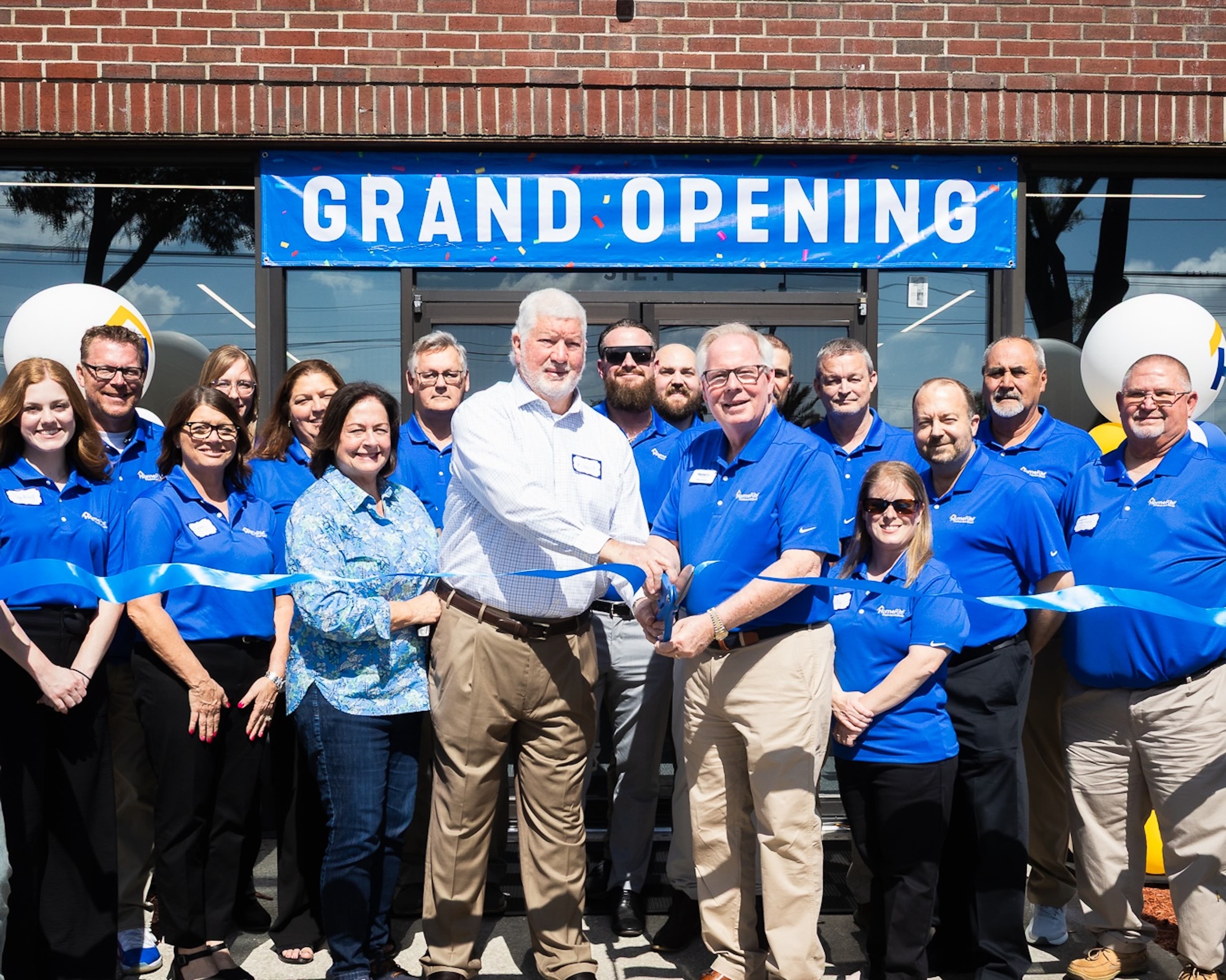 HomeRite Windows and Doors celebrates grand opening of new retail showroom in Jacksonville