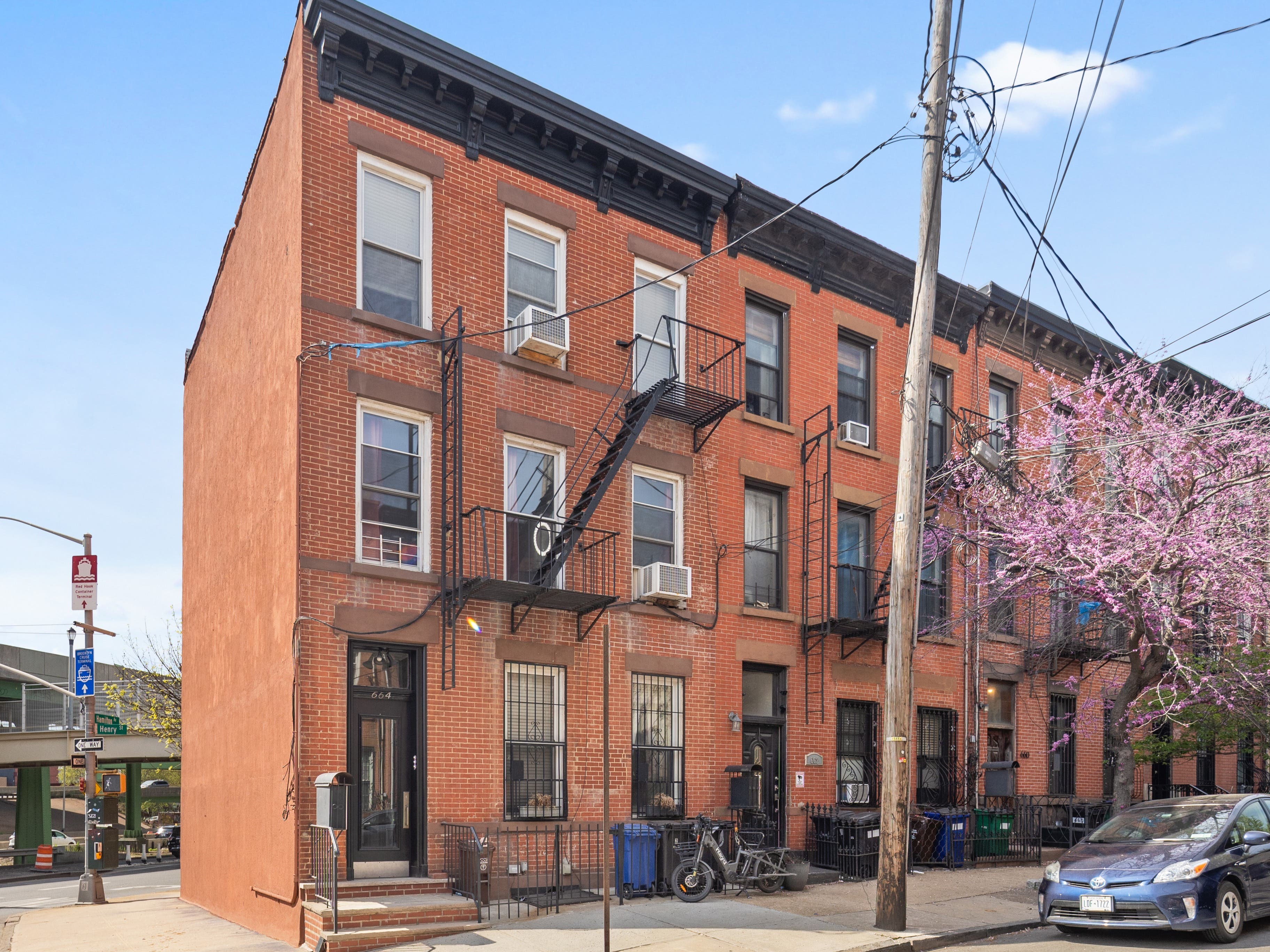 Open House on Sunday, May 3, from 1:00 PM to 2:00 PM!
