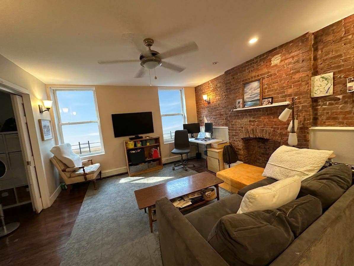 Open House on Thursday, July 2nd | 5:00 to 5:30 PM! ✨