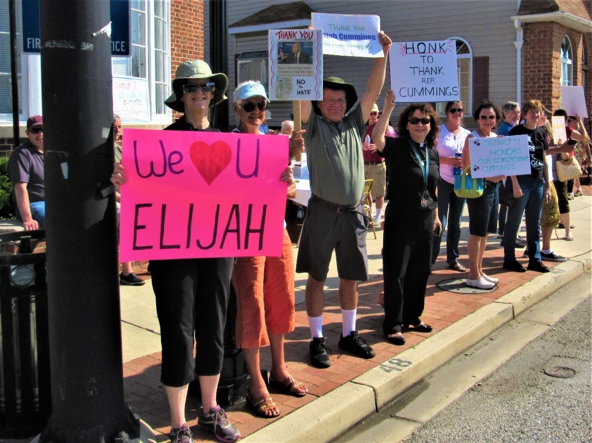 Catonsville Residents Rally to Support Congressman Cummings.