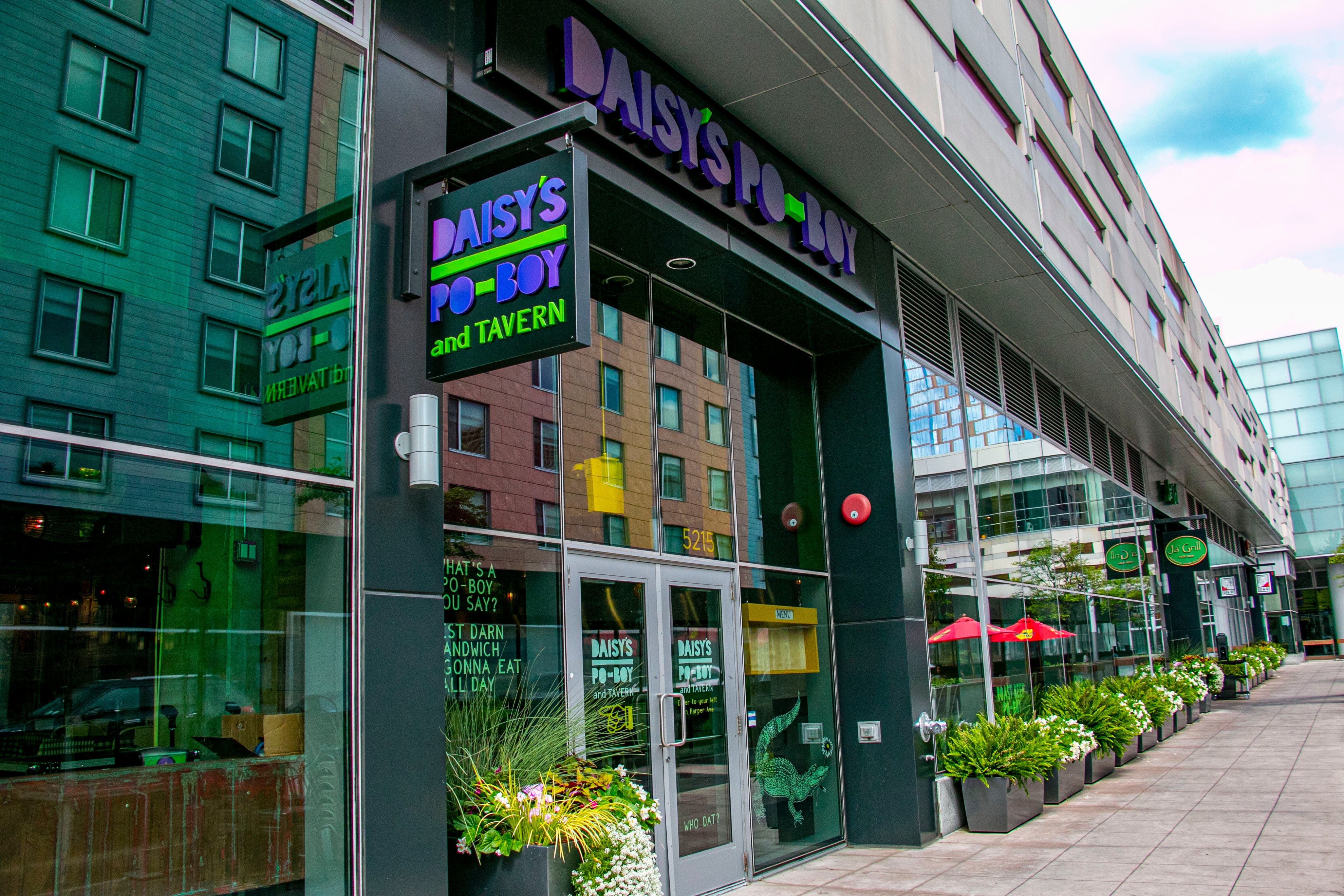 Daisy’s Po-Boy & Tavern's Jazz Fest, April 22- May 2