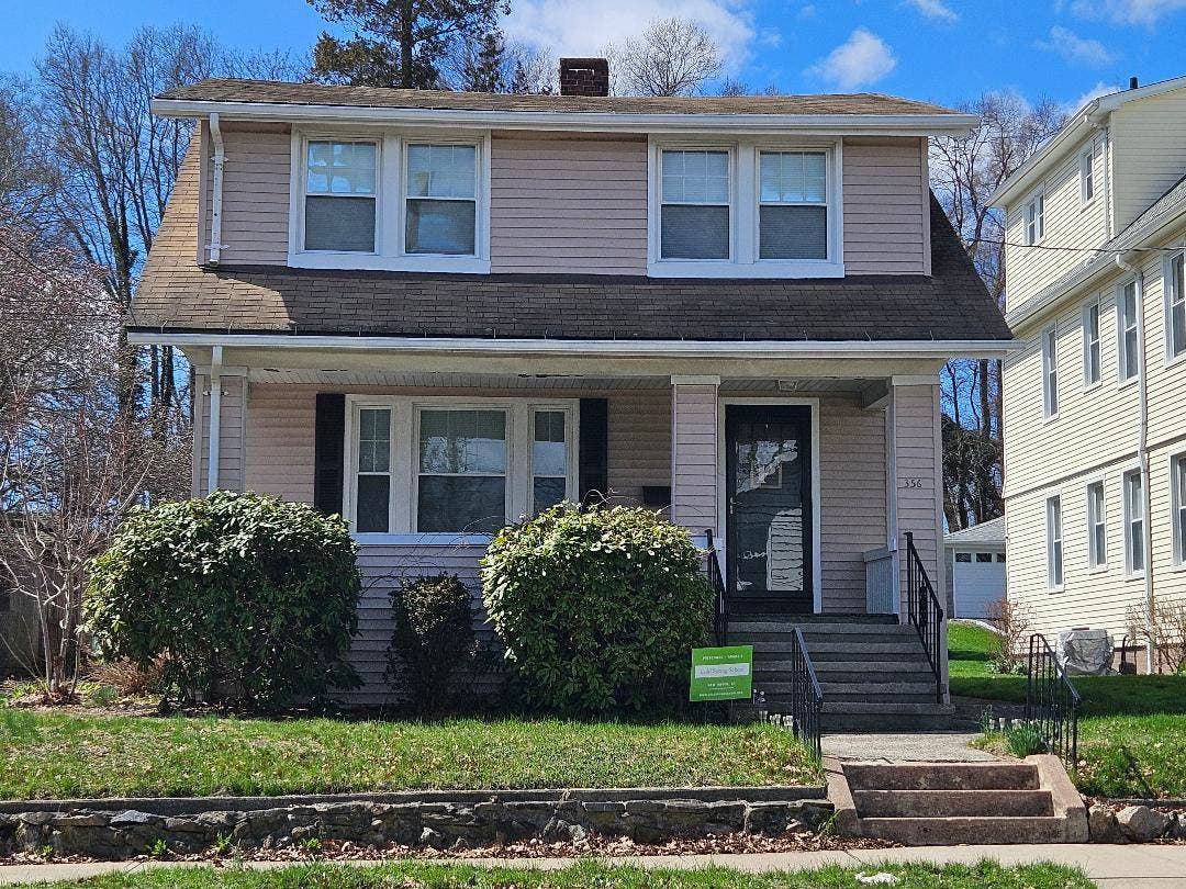 Lovely 3 BR, 2 Bath House in Morris Cove!