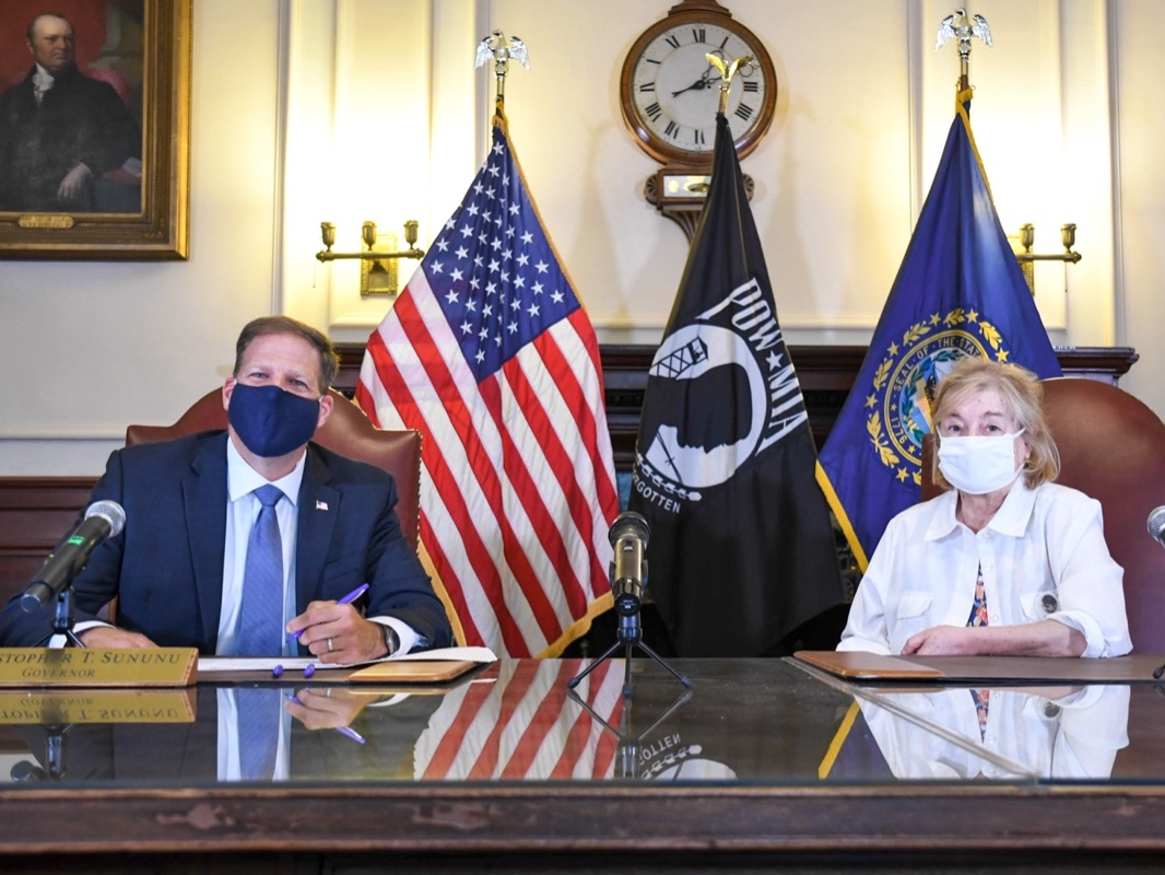 Gov. Sununu was joined by Kati Preston, a Holocaust survivor who lives in Center Barnstead, to sign HB 1135 into law.