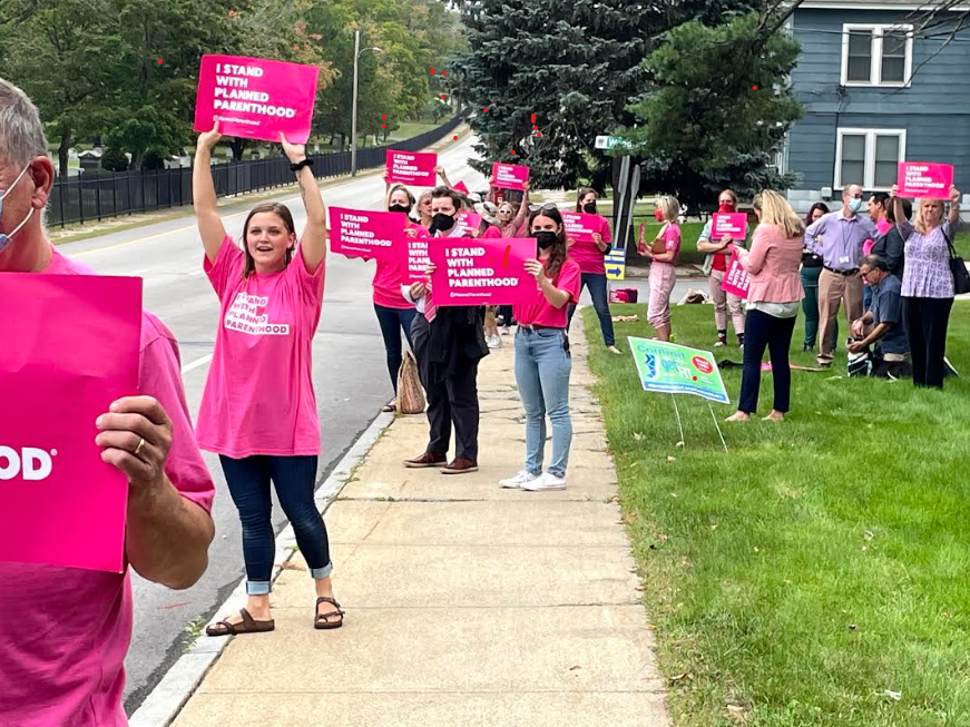 News small post card thumbnail