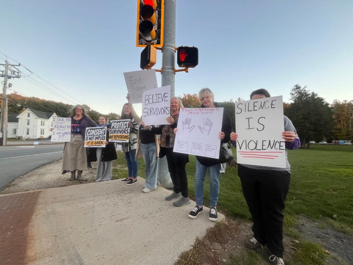 Concerned citizens gathered on Mammoth Road in Londonderry from left: Erica Victoria Roberts, Alannah Everett, Tara Myles, State Sen. candidate for District 19 Michelle Moge, Armelle Trogisch, Maureen Dumont, and Michelle Podsiedlik.